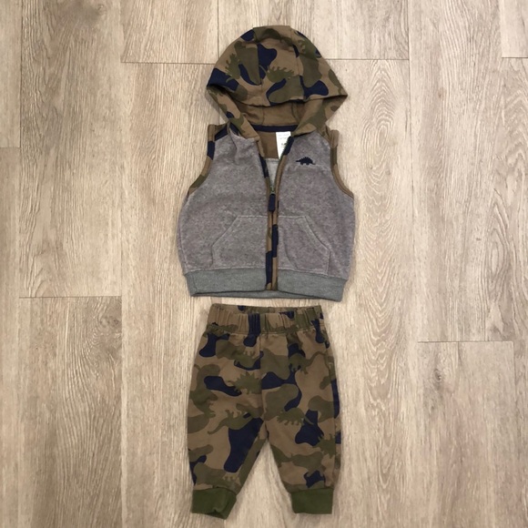 Carter’s Dino outfit bundle - Picture 7 of 13